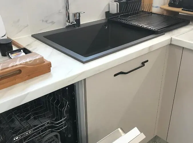 Dom wakacyjny Patriko-bright 3-bedroom Vacation Home, 200m From The Beach.