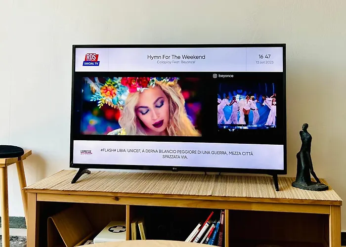 Patriko-bright 3-bedroom Vacation Home, 200m From The Beach. * Retimno