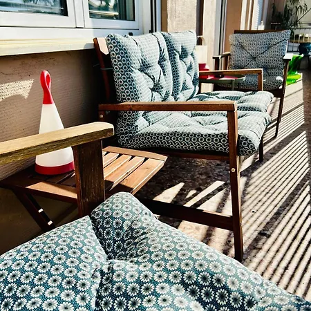 Prázdninový dům Patriko-bright 3-bedroom Vacation Home, 200m From The Beach. Rethymno