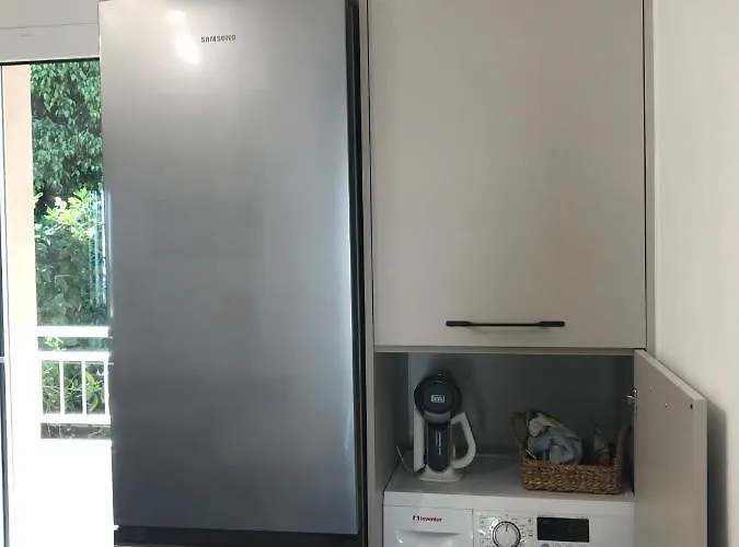 Holiday home Patriko-bright 3-bedroom Vacation Home, 200m From The Beach. *