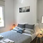 Patriko-bright 3-bedroom Vacation Home, 200m From The Beach. Feriehus Rethimno