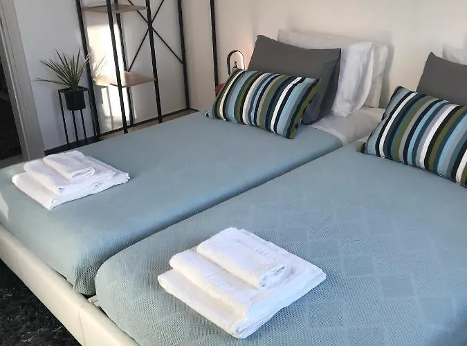 Feriehus Patriko-bright 3-bedroom Vacation Home, 200m From The Beach. *